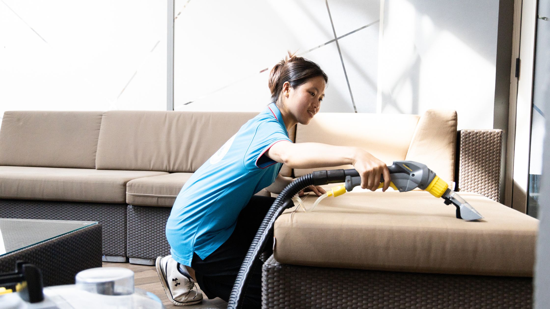 upholstery cleaning singapore